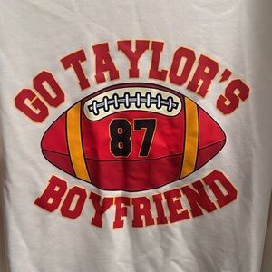 Composition Go Taylor's Boyfriend Football Graphic Sweatshirt M